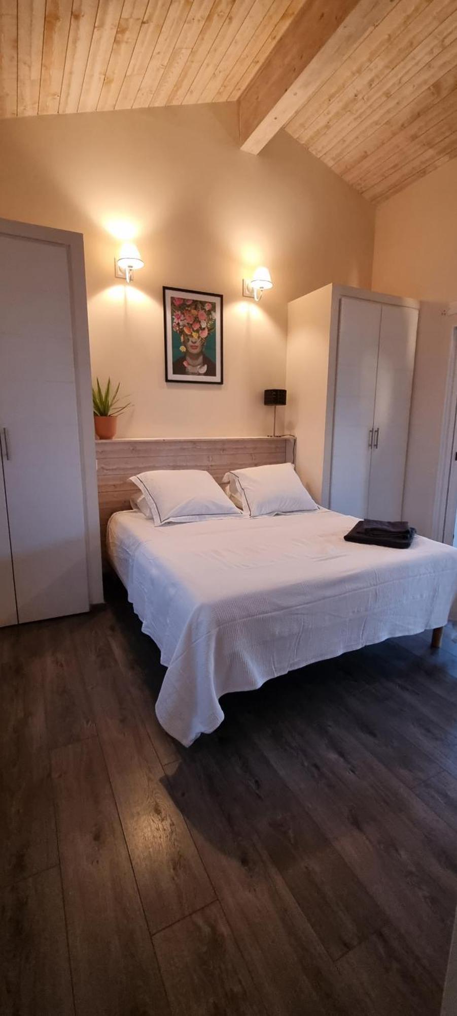 Holiday home Maison De Bord De ,hyeres, 3 Chambres, Jardin, Calme Hyeres