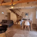 Maison De Bord De Mer ,Hyeres, 3 Chambres, Jardin, Calme
