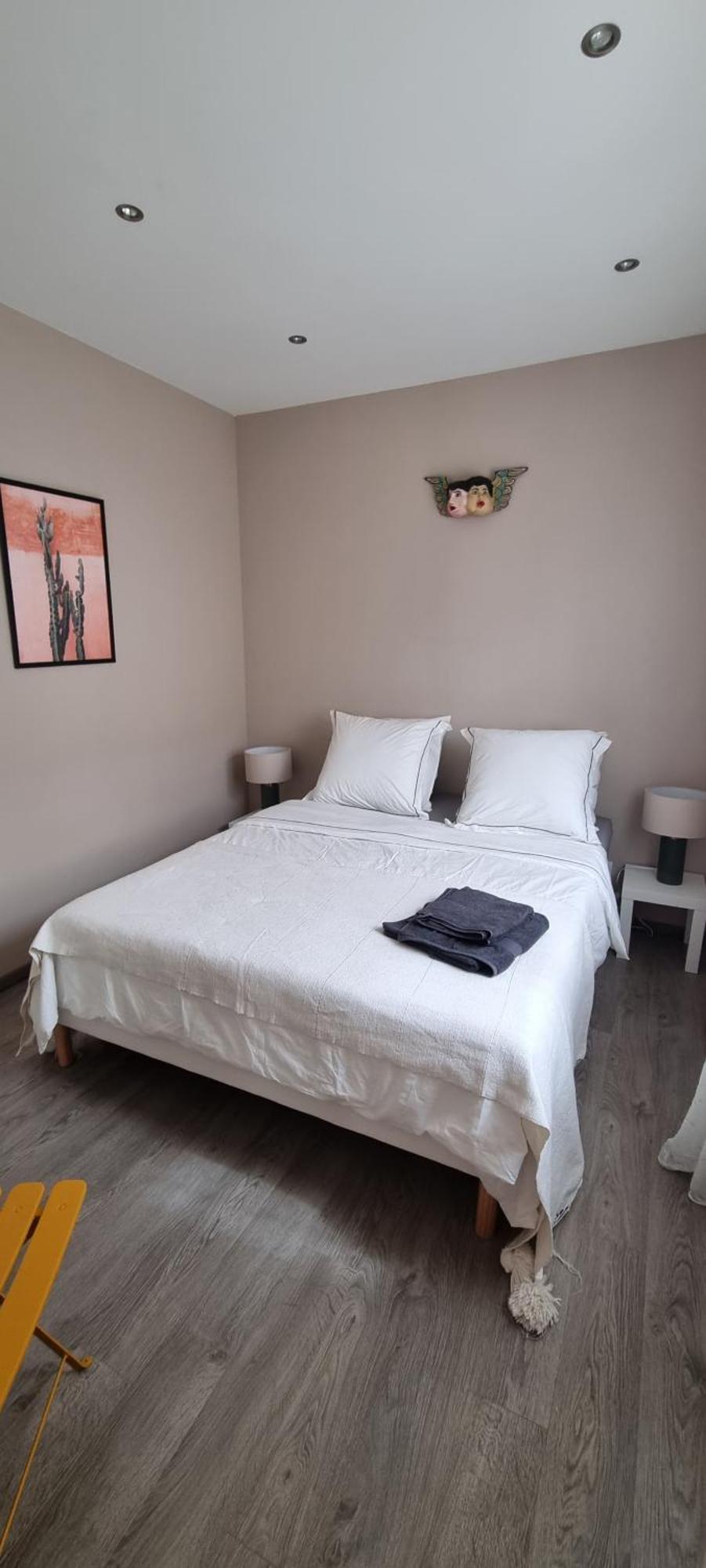Maison De Bord De ,hyeres, 3 Chambres, Jardin, Calme Hébergement de vacances